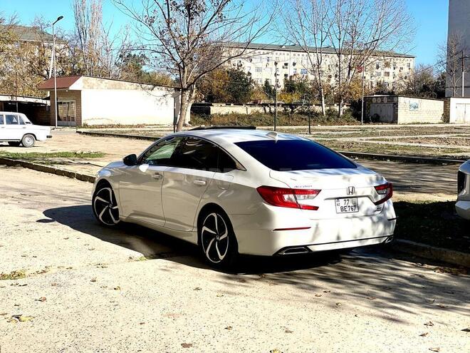 Honda Accord-5