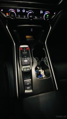 Honda Accord-9