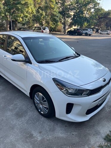 Kia Rio 2017, 222,089 km - 1.6 l - Bakı