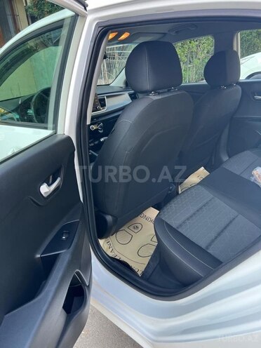Kia Rio 2017, 222,089 km - 1.6 l - Bakı