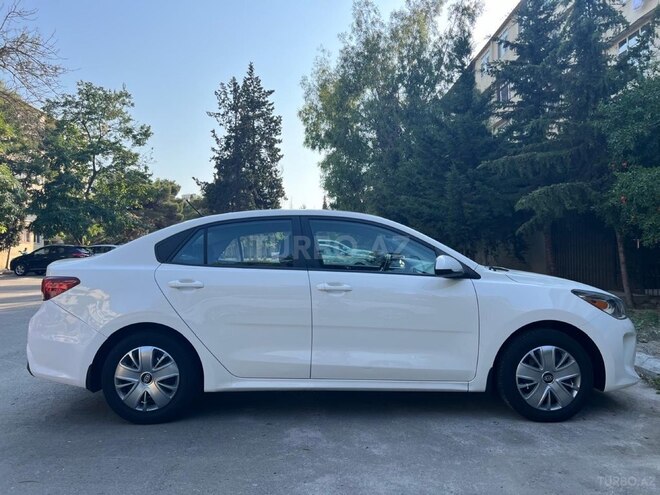 Kia Rio 2017, 222,089 km - 1.6 l - Bakı