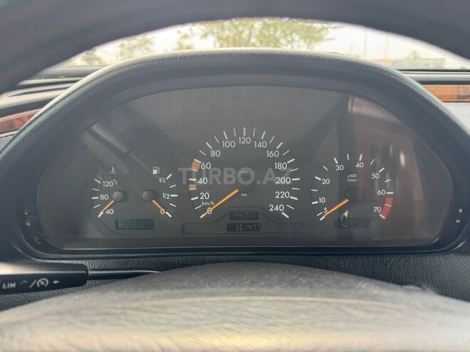 Mercedes C 220 1998, 361,470 km - 2.0 л - Bakı