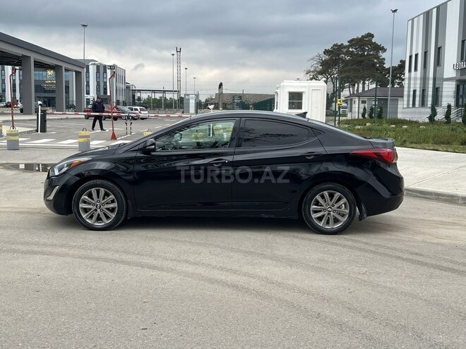 Hyundai Elantra 2014, 210,000 km - 1.8 l - Xudat