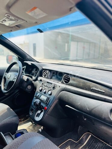 Mitsubishi Airtrek 2003, 284,734 km - 2.0 л - Bakı