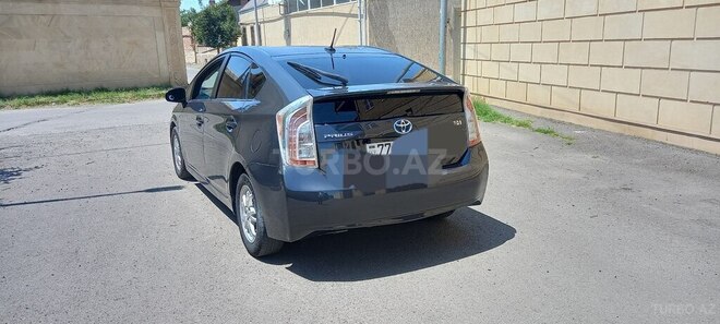 Toyota Prius 2013, 221,000 km - 1.8 л - Gəncə