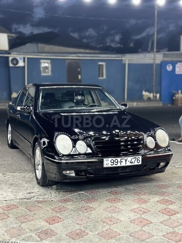 Mercedes E 320 1999, 315,000 km - 3.2 l - Bakı