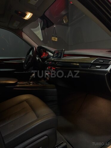 BMW X5-12