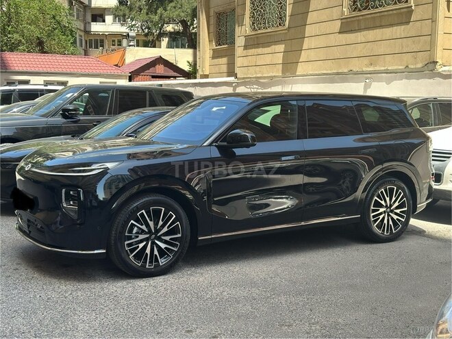 Changan Qiyuan Q07-4