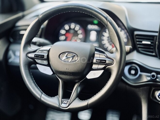 Hyundai Veloster 2019, 30,000 km - 2.0 l - Bakı