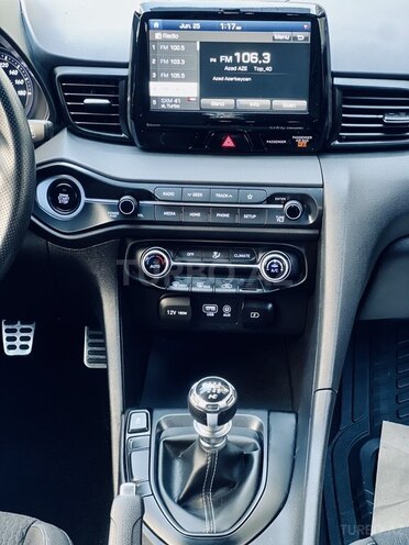 Hyundai Veloster 2019, 30,000 km - 2.0 l - Bakı