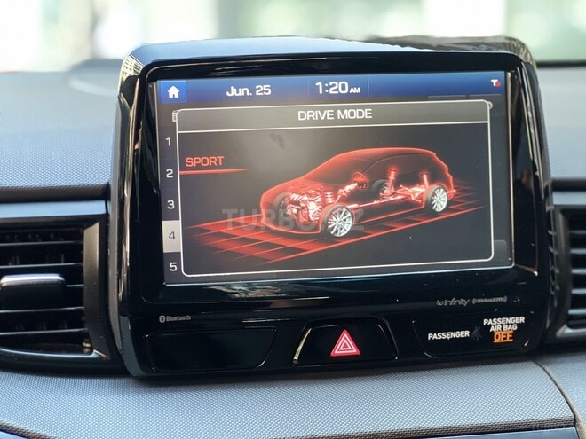Hyundai Veloster 2019, 30,000 km - 2.0 l - Bakı