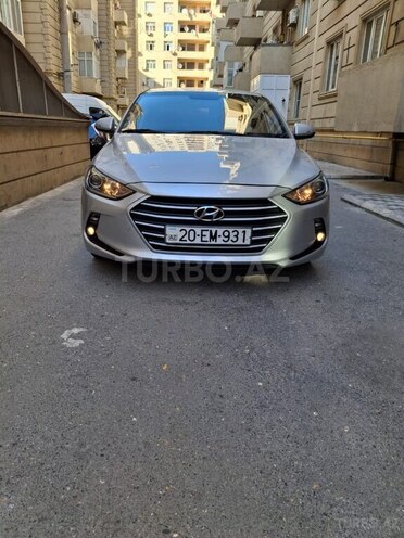 Hyundai Elantra 2018, 35,142 km - 1.6 l - Bakı