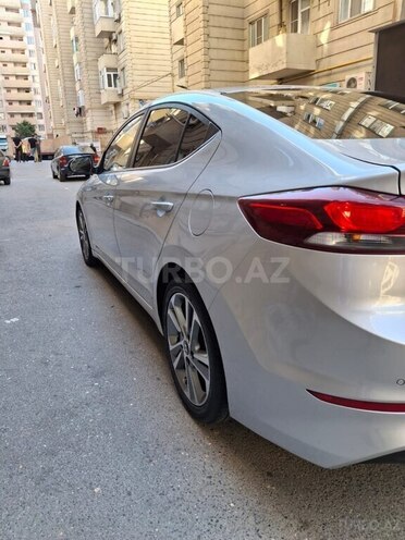 Hyundai Elantra 2018, 35,142 km - 1.6 l - Bakı