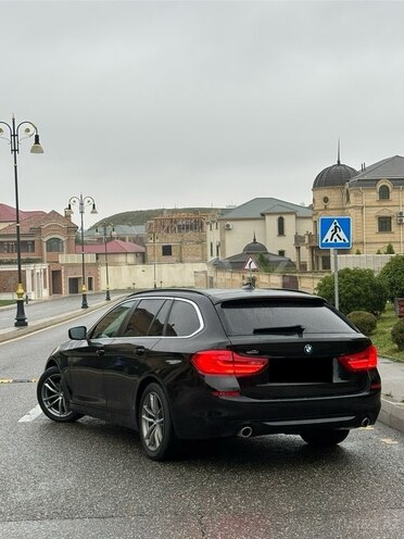 BMW 520-2