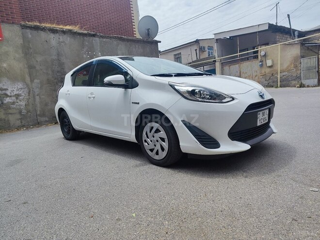 Toyota Aqua 2017, 20,000 km - 1.5 l - Bakı