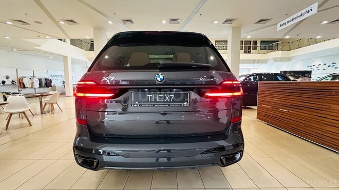 BMW X7-3
