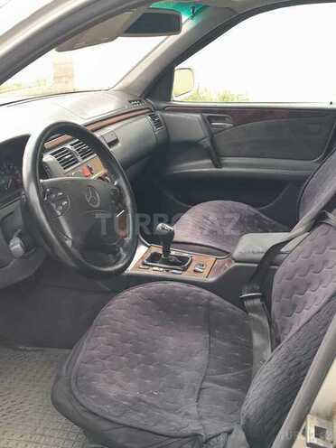 Mercedes E 200 1998, 400,000 km - 2.2 l - Gəncə