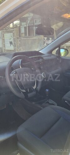 Toyota Aqua 2017, 175,000 km - 1.5 l - Bakı