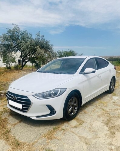 Hyundai Avante 2016, 199,000 km - 1.6 л - Bakı