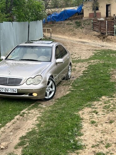 Mercedes C 240-4