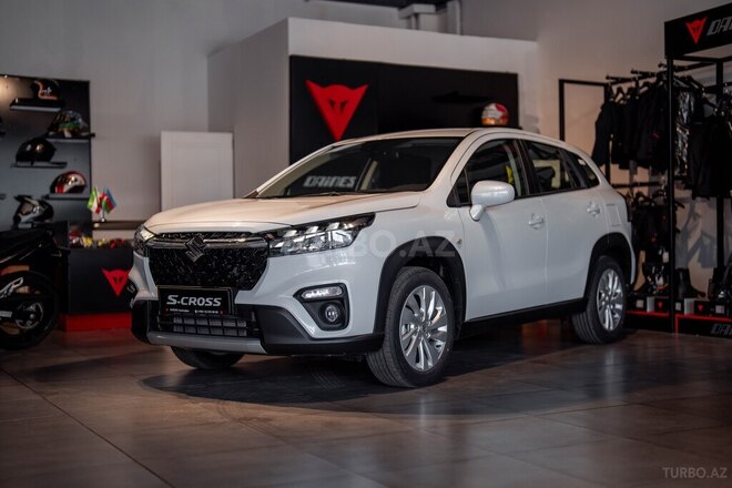Suzuki S-Cross-2