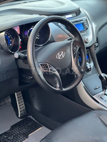 Hyundai Elantra 2012, 186,000 km - 1.8 л - Bakı