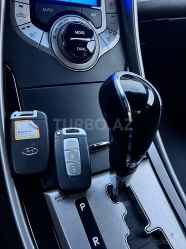 Hyundai Elantra 2012, 186,000 km - 1.8 л - Bakı