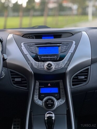 Hyundai Elantra 2012, 186,000 km - 1.8 л - Bakı