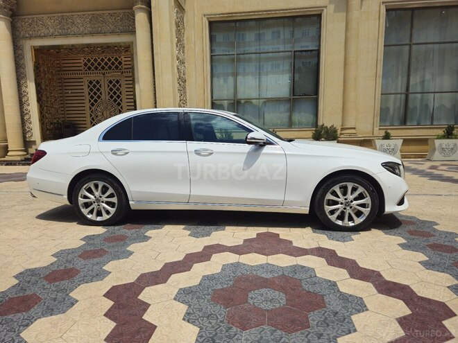 Mercedes E 220 d 4MATIC 2017, 78,000 km - 2.0 л - Bakı