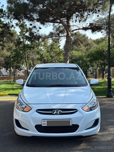 Hyundai Accent 2015, 150,000 km - 1.4 л - Bakı