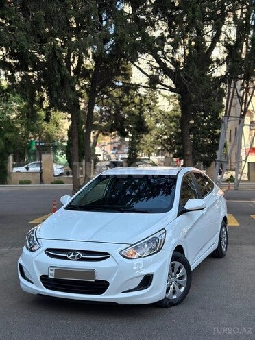 Hyundai Accent 2015, 150,000 km - 1.4 л - Bakı
