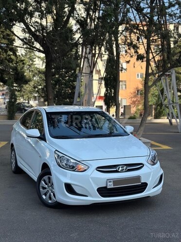 Hyundai Accent 2015, 150,000 km - 1.4 л - Bakı