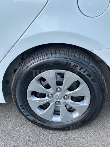 Hyundai Accent 2015, 150,000 km - 1.4 л - Bakı