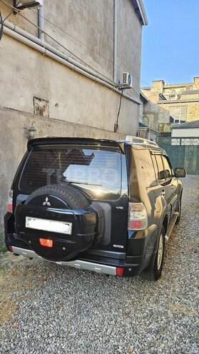 Mitsubishi Pajero 2008, 188,000 km - 3.0 л - Bakı