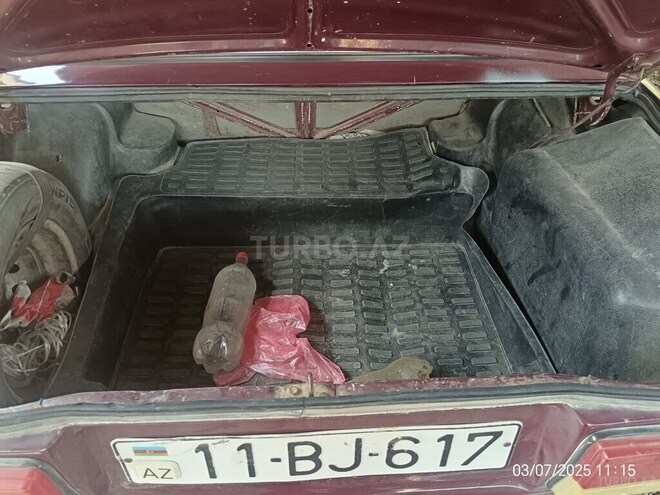 LADA (VAZ) 2107 2000, 50,000 km - 1.6 л - Saatlı