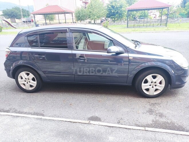 Opel Astra 2007, 319,783 km - 1.3 l - Qax