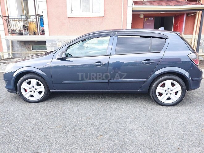 Opel Astra 2007, 319,783 km - 1.3 l - Qax