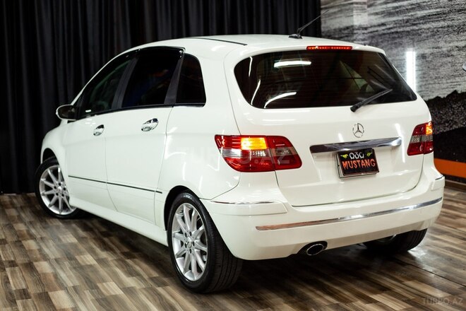 Mercedes B 170 2007, 295,000 km - 1.7 л - Sumqayıt