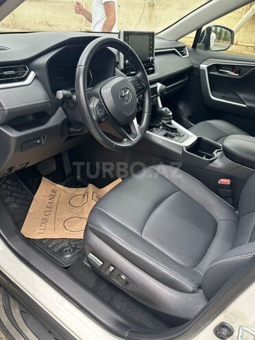 Toyota RAV4 2022, 55,000 km - 2.5 л - Bakı