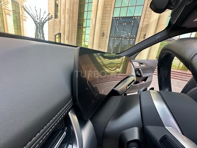 BMW X1-8