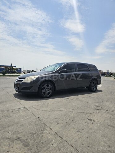 Opel Astra 2009, 286,000 km - 1.3 l - Bakı