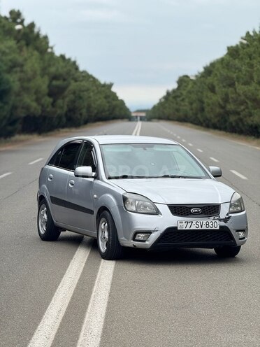 Kia Rio 2006, 240,332 km - 1.4 l - Gəncə