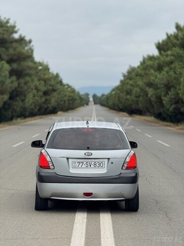 Kia Rio 2006, 240,332 km - 1.4 l - Gəncə