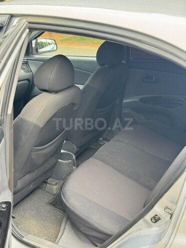 Kia Rio 2006, 240,332 km - 1.4 l - Gəncə