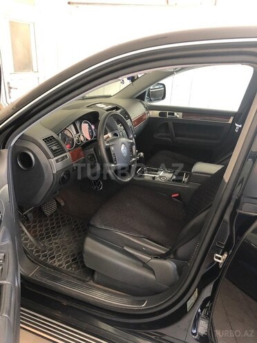 Volkswagen Touareg 2004, 275,000 km - 3.2 l - Bakı