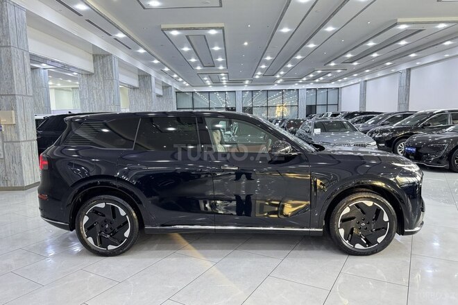 Changan Qiyuan Q07-4