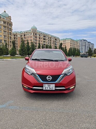 Nissan Note-1