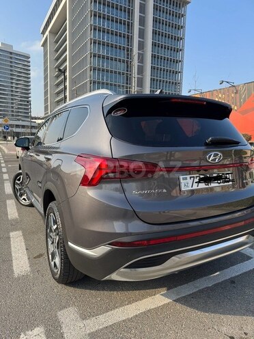 Hyundai Santa Fe-18