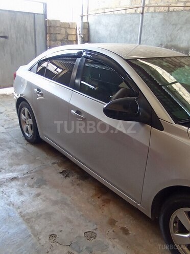 Chevrolet Cruze 2015, 230,000 km - 1.8 l - Yevlax