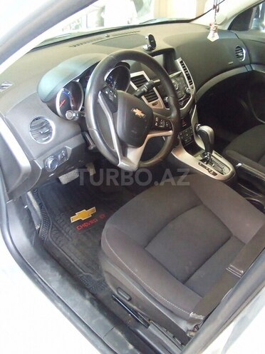 Chevrolet Cruze 2015, 230,000 km - 1.8 l - Yevlax